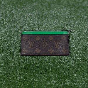 Louis Vuitton Monogram Card Holder Green. [Authentic]